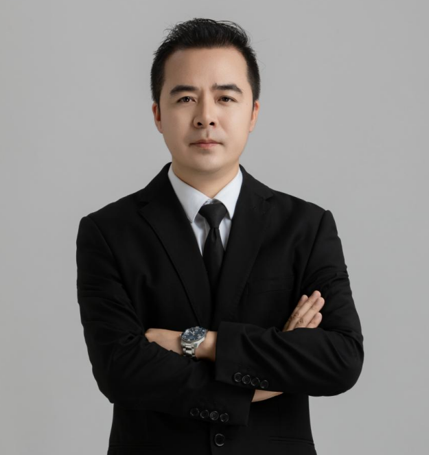 英发睿能 刘大伟