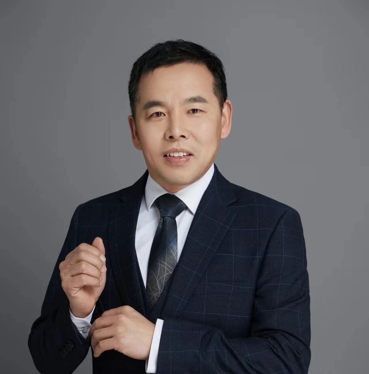 演讲预告 | 爱疆科技 秦平力：星汉 AI 2.0：解锁钙钛矿高通量检测新路径